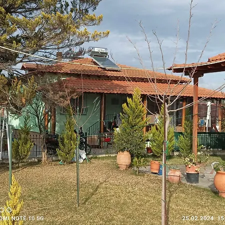 Vilă House Nea Plagia